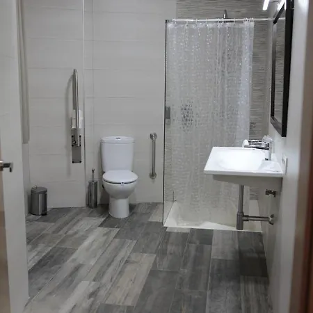 Hospedium Dlj Tematico Desde La Juderia Guest house