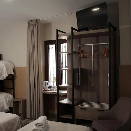 Hospedium Dlj Tematico Desde La Juderia Guest house 3*