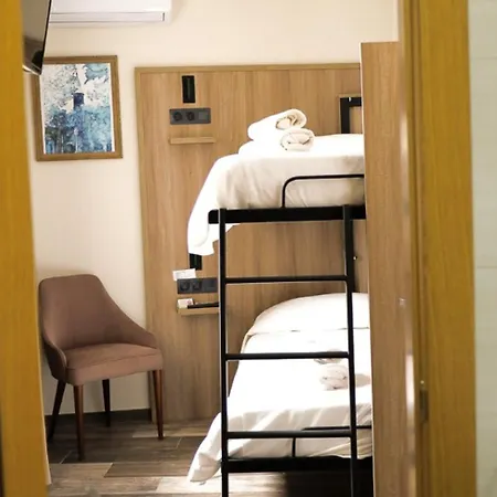 Guest house Hospedium Dlj Tematico Desde La Juderia 3*